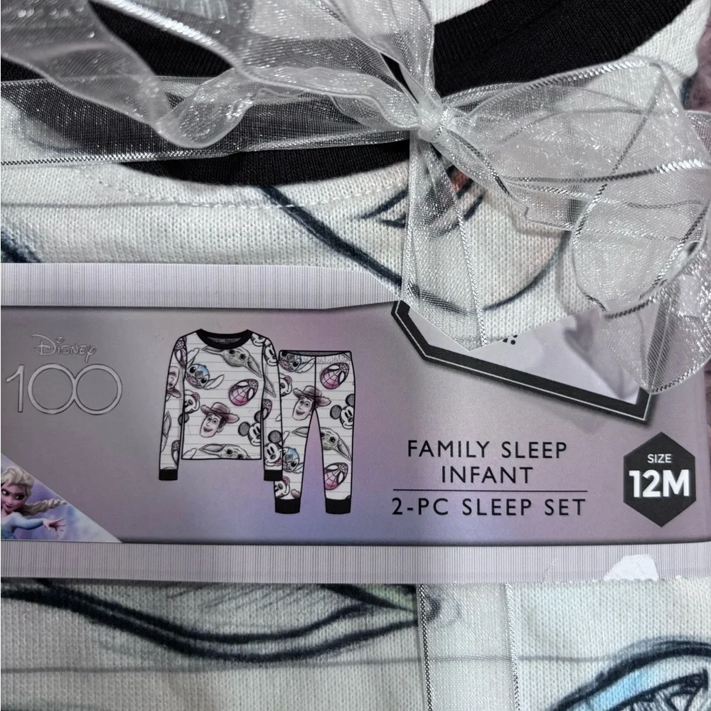 Disney Infant Graphic Allover Print 2-piece Pajama Set